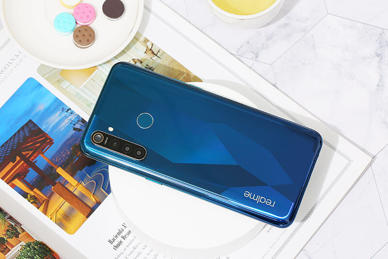 Điện thoại Realme 5 Pro - 8GB RAM, 128GB