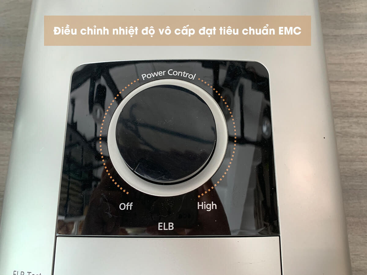 Máy nước nóng trực tiếp Panasonic 4.5kW DH-4NS3VS