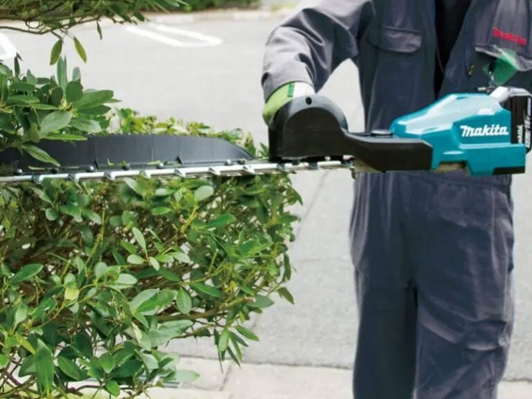 Máy tỉa hàng rào dùng pin Makita DUH604SZ Máy tỉa hàng rào dùng pin Makita DUH604SZ