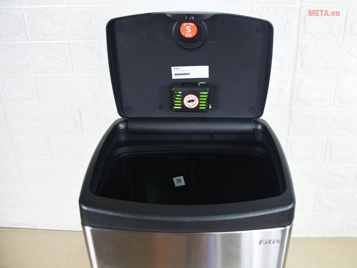 Thùng rác Inox nhấn vuông nhỏ Fitis STS1-901 - 15L