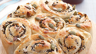 Nồi cơm điện tử 1,8L Hitachi RZ-D18GFY (W)