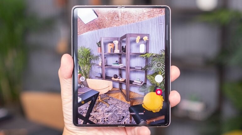 samsung galaxy z fold3 5g hiển thị