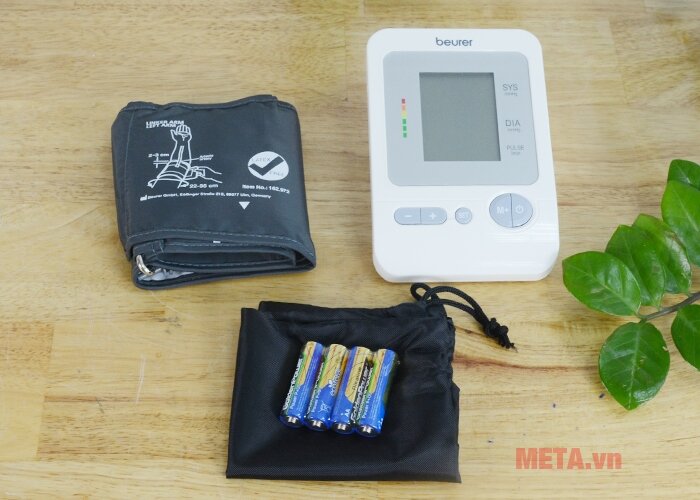 Máy đo huyết áp bắp tay Beurer BM26