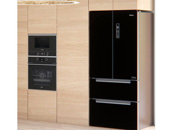 Tủ lạnh side by side Teka RFD 77820 có thiết kế sang trọng, hiện đại Tủ lạnh side by side Teka RFD 77820