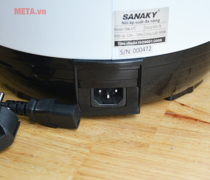 Nồi áp suất điện tử đa năng Sanaky SNK 57C