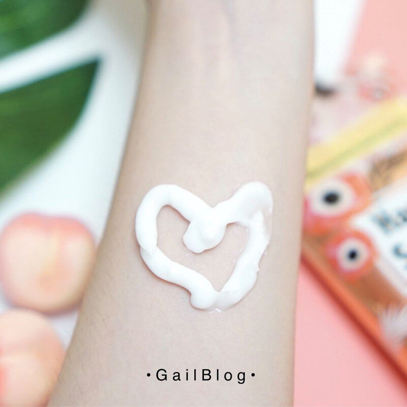 Kết cấu Sữa Dưỡng Thể Malissa Kiss Sáng Da #Happy Sundae 226g