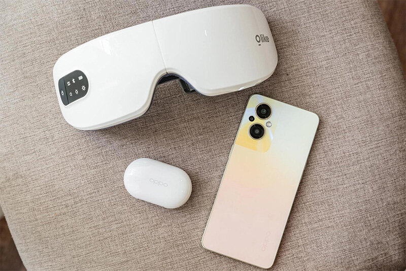 Bộ quà tặng OPPO Reno8 series