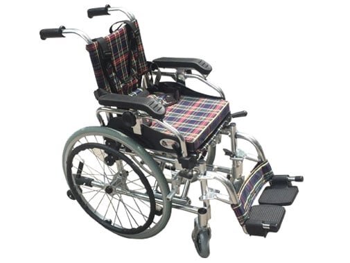 Xe lăn tay trẻ em có phanh hãm 2 bánh xe Xe lăn tay trẻ em