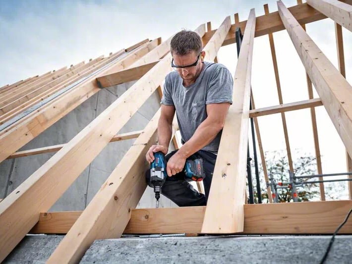 Máy bắt ốc trên gỗ hiệu quả Thân máy bắt ốc