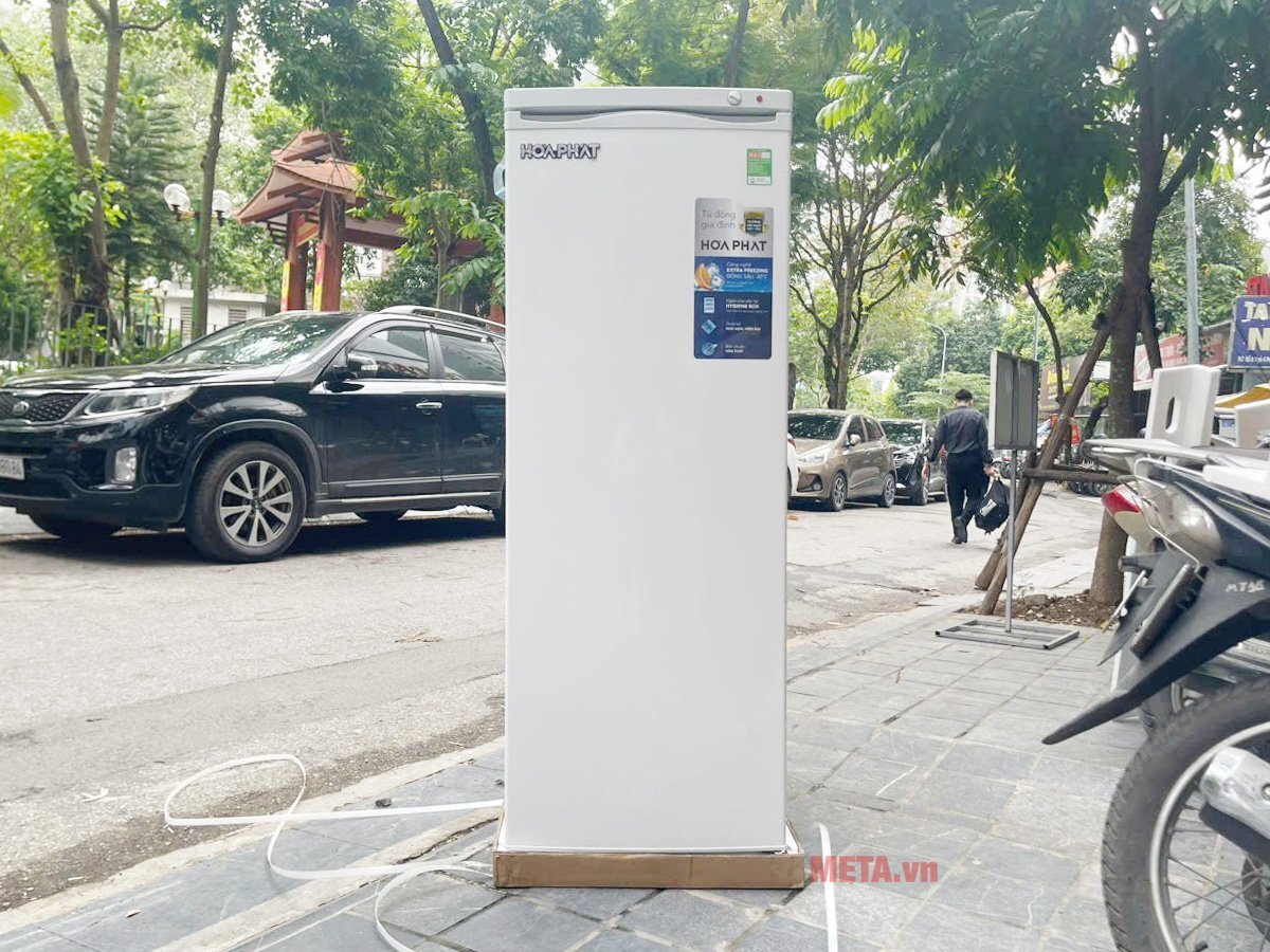 Tủ đông đứng Hòa Phát 208 lít HPF UAH6208 có thành dày, hạn chế thoát nhiệt Tủ đông đứng Hòa Phát 208 lít HPF UAH6208 có thành dày, hạn chế thoát nhiệt