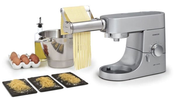 Máy giúp cắt sợi mỳ đẹp, đều Máy giúp cắt sợi mỳ đẹp, đều