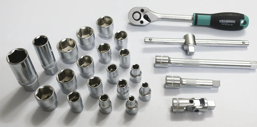 Bộ khẩu gồm 17 đầu tuýp Bộ khẩu 3/8