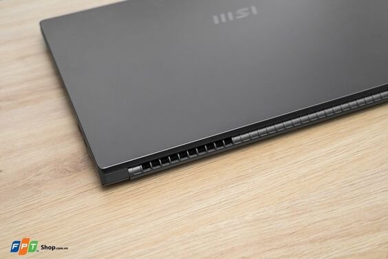 MSI Modern 15 A5M 235VN (Ảnh 7)