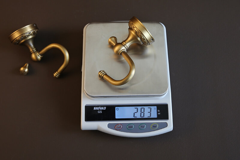 Móc treo đơn bằng đồng Kanly GCH01N