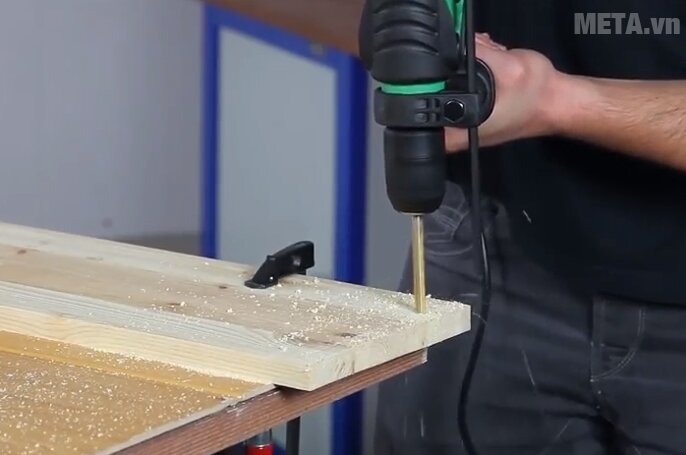 Máy khoan búa Hitachi FDV16VB2