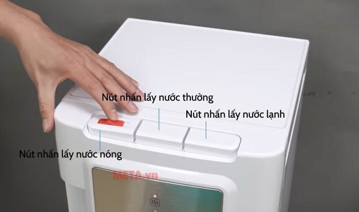 Cây nước nóng lạnh Kangaroo KG60A3 có thiết kế 1 vòi 3 chế độ lấy nước điều chỉnh bằng nút nhấn