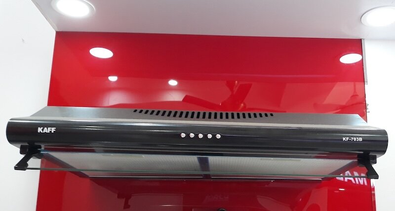 Máy hút mùi âm tủ Kaff KF-703B được trang bị bảng điều khiển nút nhấn 