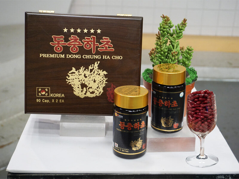 Đông trùng hạ thảo Hàn Quốc dạng viên (2 lọ 90 viên)