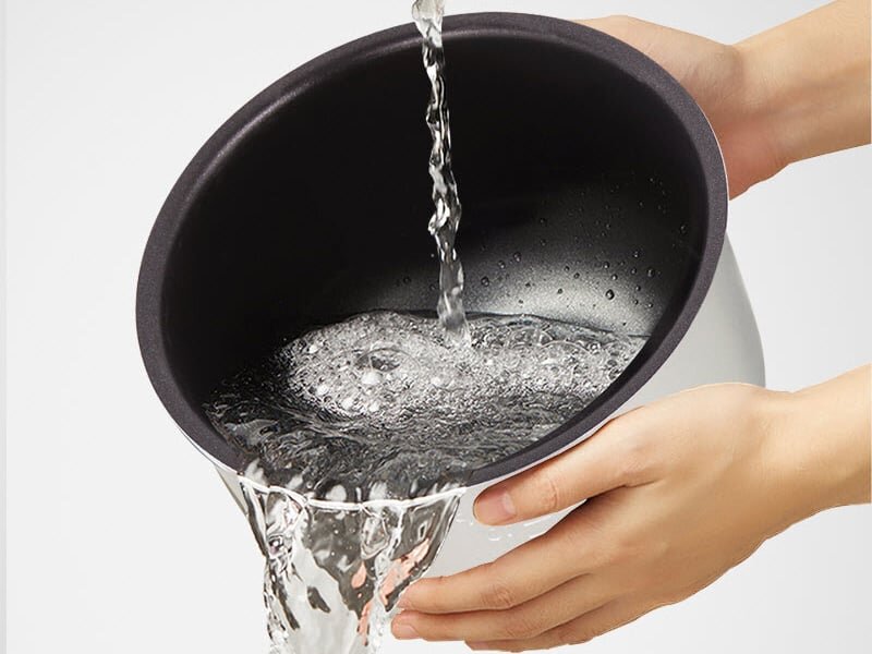 Lòng nồi có tráng lớp chống dính an toàn