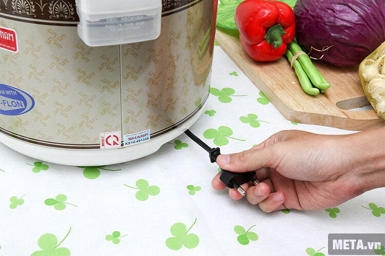 Nồi cơm điện Sharp nắp gài KS-N18ETV 1,8 lít