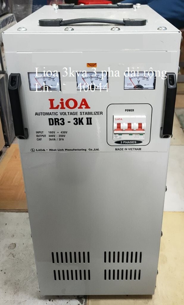 Ổn áp 3 pha Lioa 3KVA DR3 3K có kiểu dáng công nghiệp 