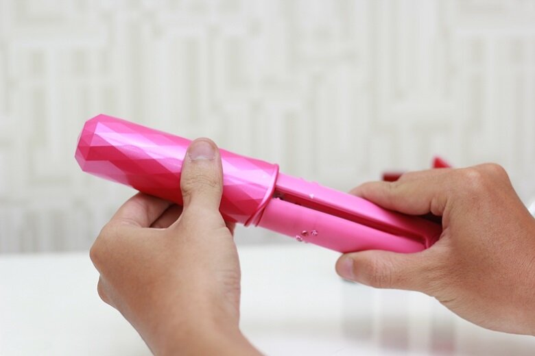 Máy tạo kiểu tóc Panasonic EH-HV10-P645 Máy tạo kiểu tóc Panasonic EH-HV10-P645