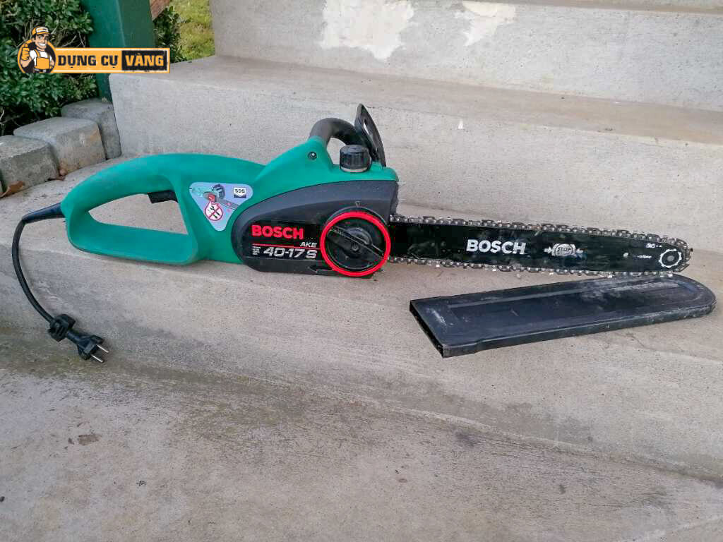 Máy Cưa Xích Bosch Ake 40 17s chính hãng