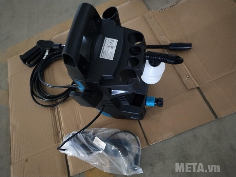 Máy rửa xe áp lực cao Classic CLA-70PA Máy rửa xe áp lực cao Classic CLA-70PA