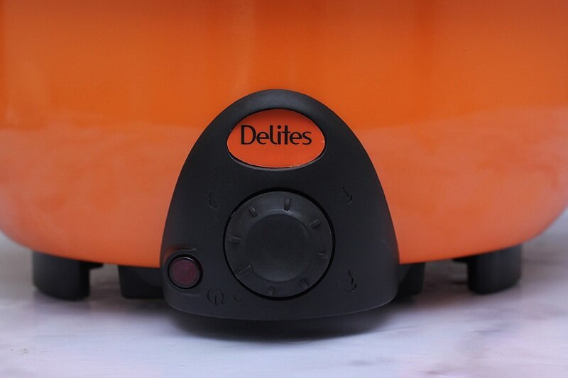 Nồi lẩu điện Delites NL3001 3.5 lít Nồi lẩu điện Delites NL3001 3.5 lít