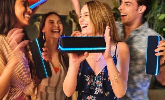Loa di động SONY SRS-XB32/RC E (Màu đỏ) Loa di động SONY SRS-XB32/RC E (Màu đỏ)
