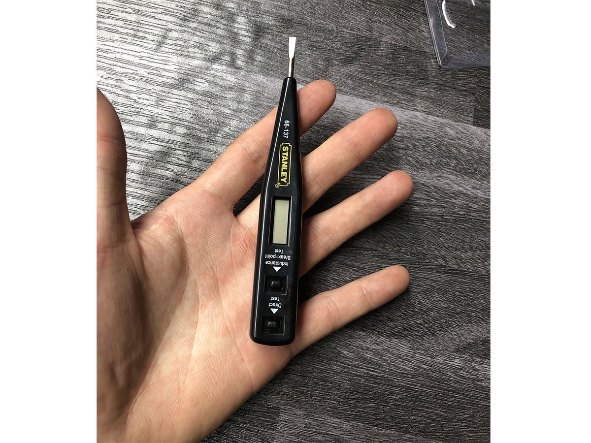 Bút thử điện điện tử Stanley 66-137-S Bút thử điện điện tử Stanley 66-137-S