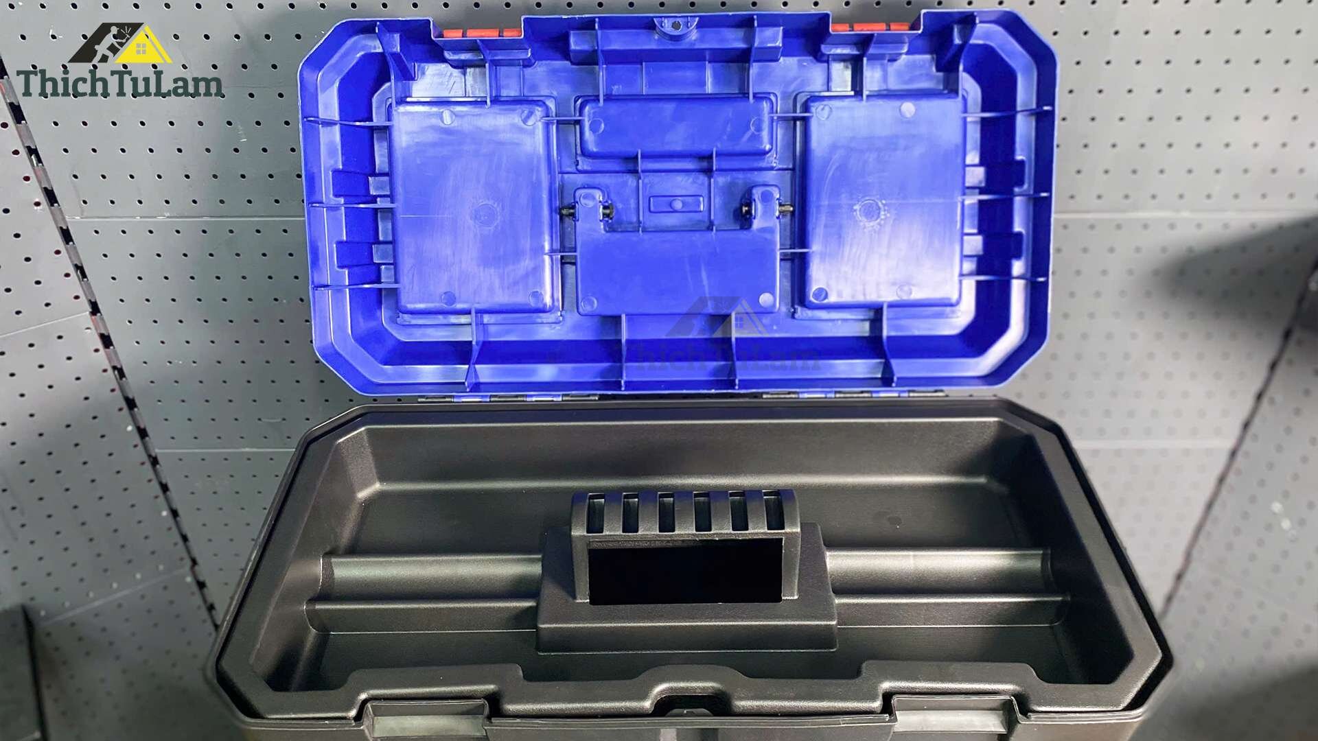 Thùng đồ nghề nhựa 22.5inch Workpro W083017