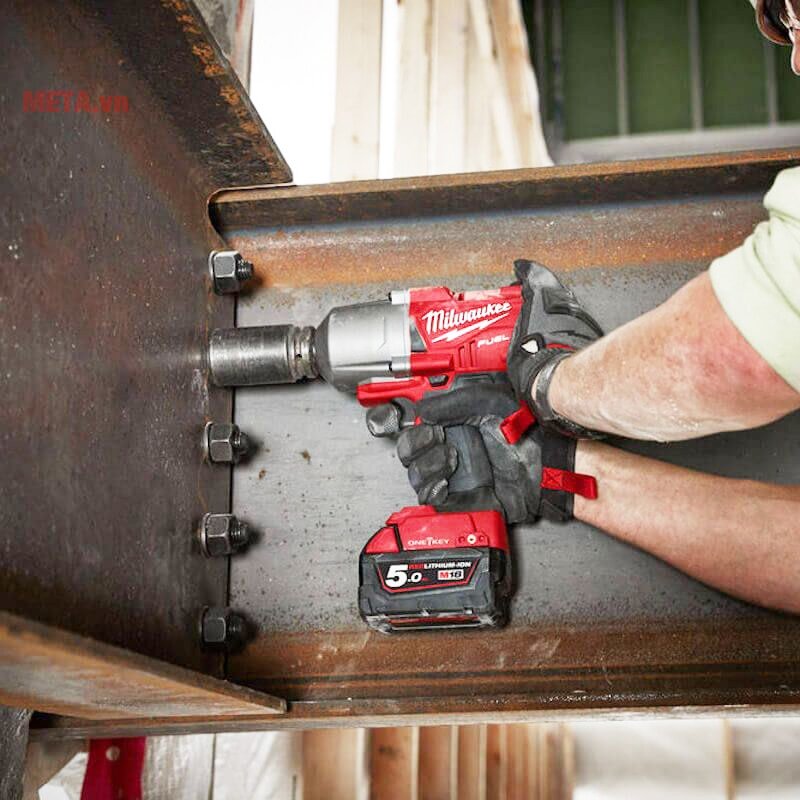 Máy siết bu lông Milwaukee M18 ONEFHIWF34-502X