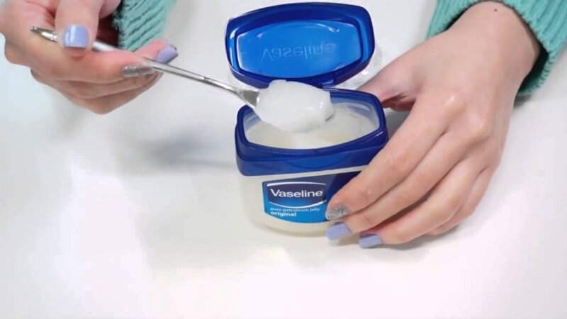 Kết cấu Sáp Dưỡng Ẩm Vaseline Pure Petroleum Jelly