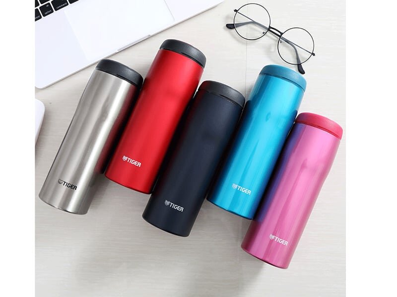 Bộ sản phẩm hiện gồm 5 màu sắc khác nhau