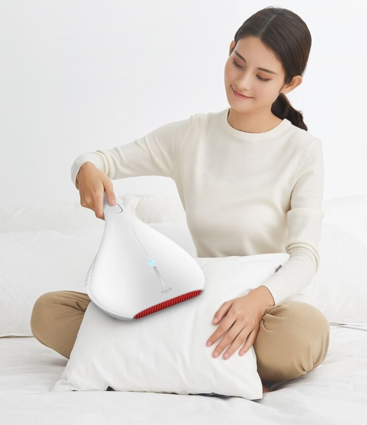 Máy hút bụi diệt khuẩn UV gối đệm...