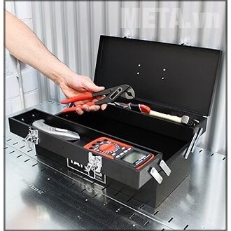 Hộp đựng đồ nghề bằng sắt, sơn tĩnh điện 3 ngăn Yato YT-0884
