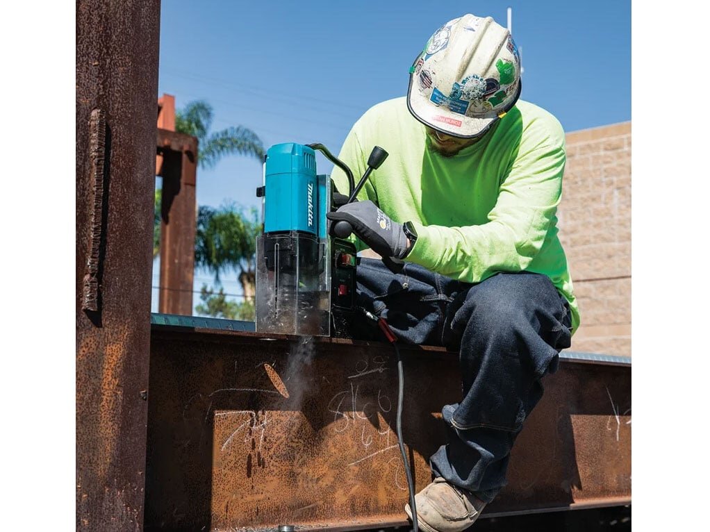 Máy khoan có lực đế từ lớn Máy khoan từ Makita