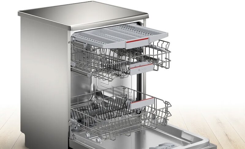 Bảng điều khiển thông minh, dễ sử dụng