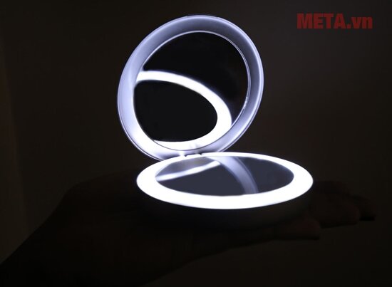 Gương trang điểm cầm tay Beurer BS39 Gương trang điểm cầm tay Beurer BS39