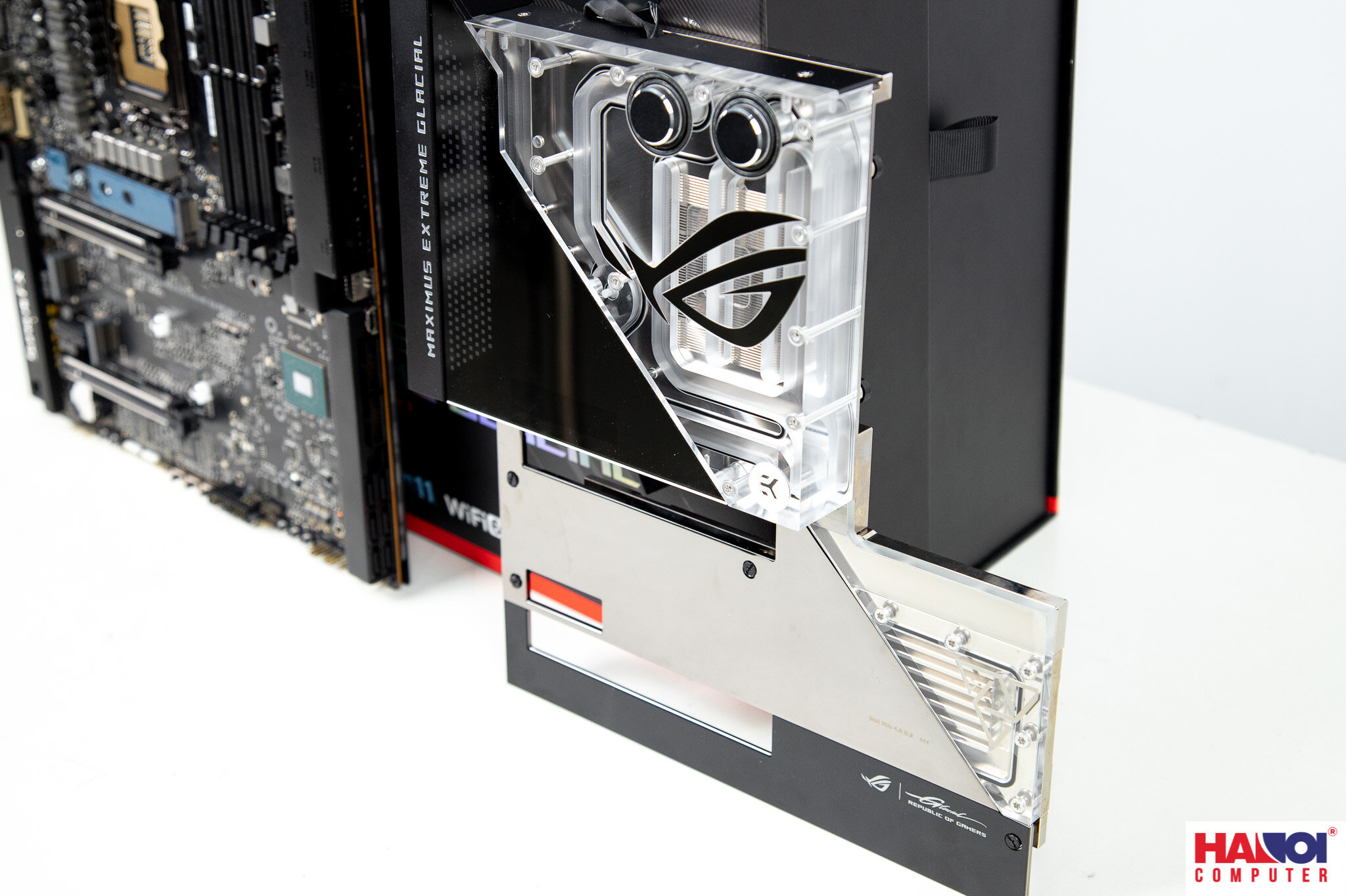 Mainboard ASUS ROG MAXIMUS Z690 EXTREME GLACIAL
