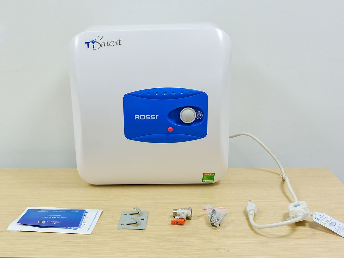 Bình nóng lạnh chống giật Rossi RST 30SQ Ti smart 