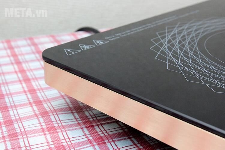 Bếp hồng ngoại Aqua ACC-VM1000