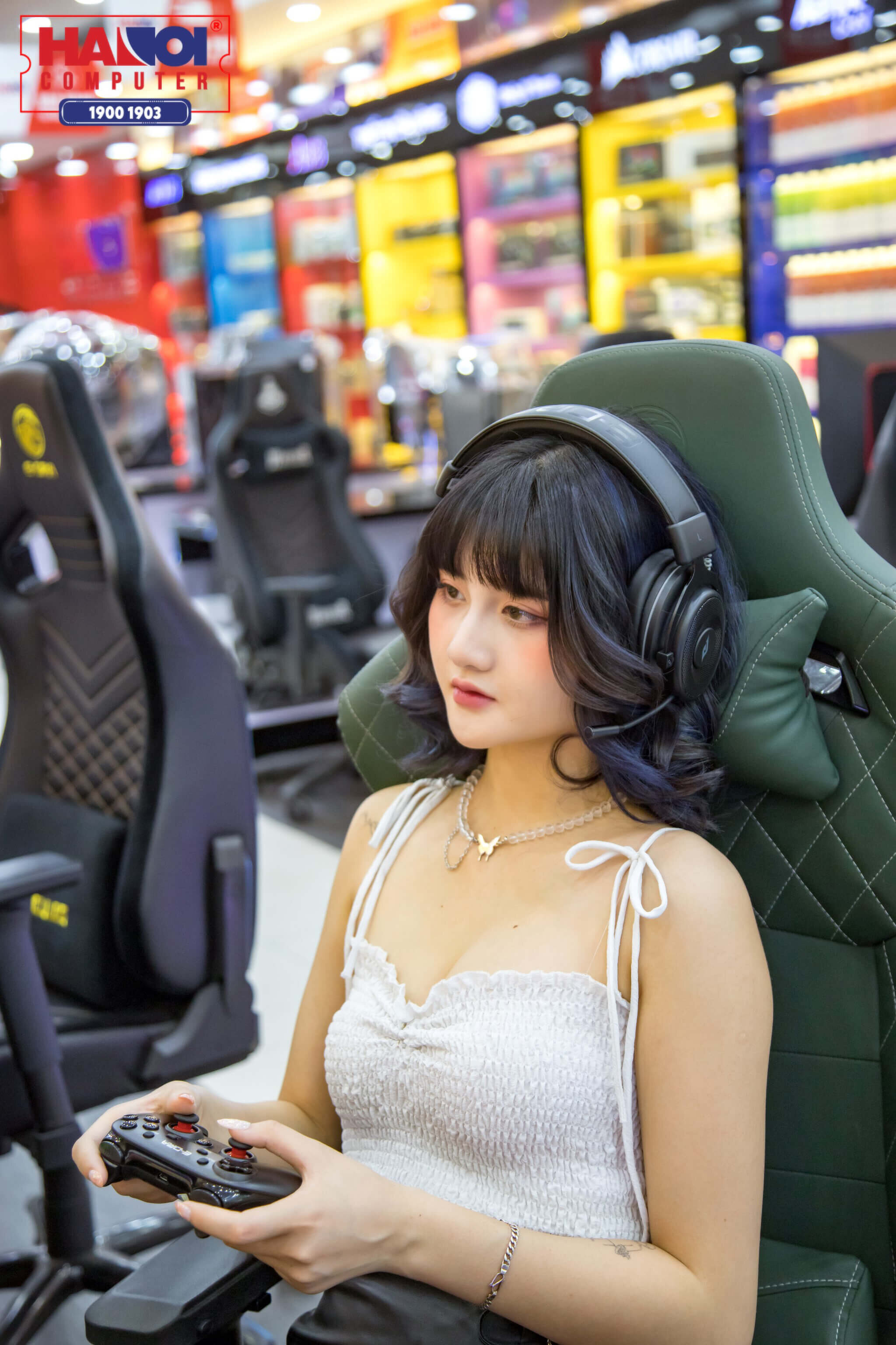 Tay cầm game không dây E-DRA - EGP7601 có thời lượng pin cao