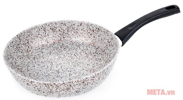 <a href='/s/ch%e1%ba%a3o+v%c3%a2n+%c4%91%c3%a1.htm' class='xauto'>Chảo vân đá</a> chống dính dùng trên bếp từ Supor Rock F23A26IH - 26cm