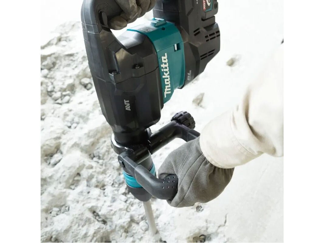 Máy đục bê tông dùng pin Makita HM001GM202