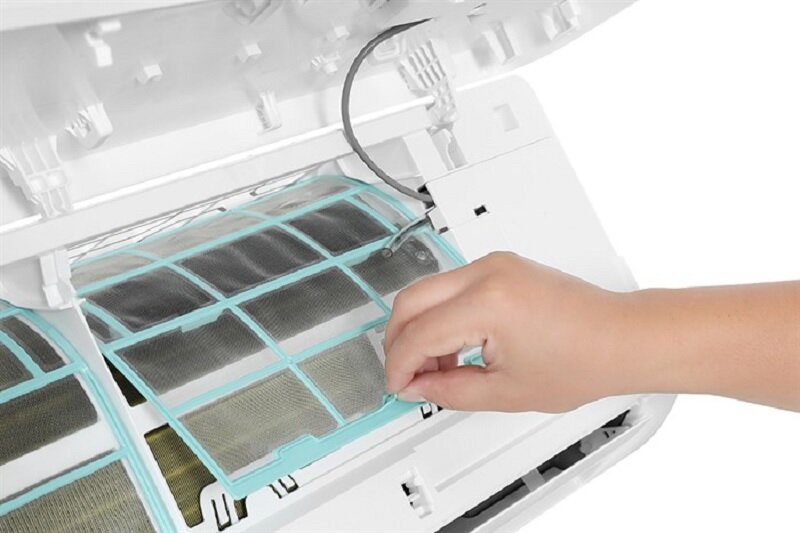 Điều hòa Midea Inverter 12000 BTU MSAGA-13CRDN8 lọc không khí hiệu quả