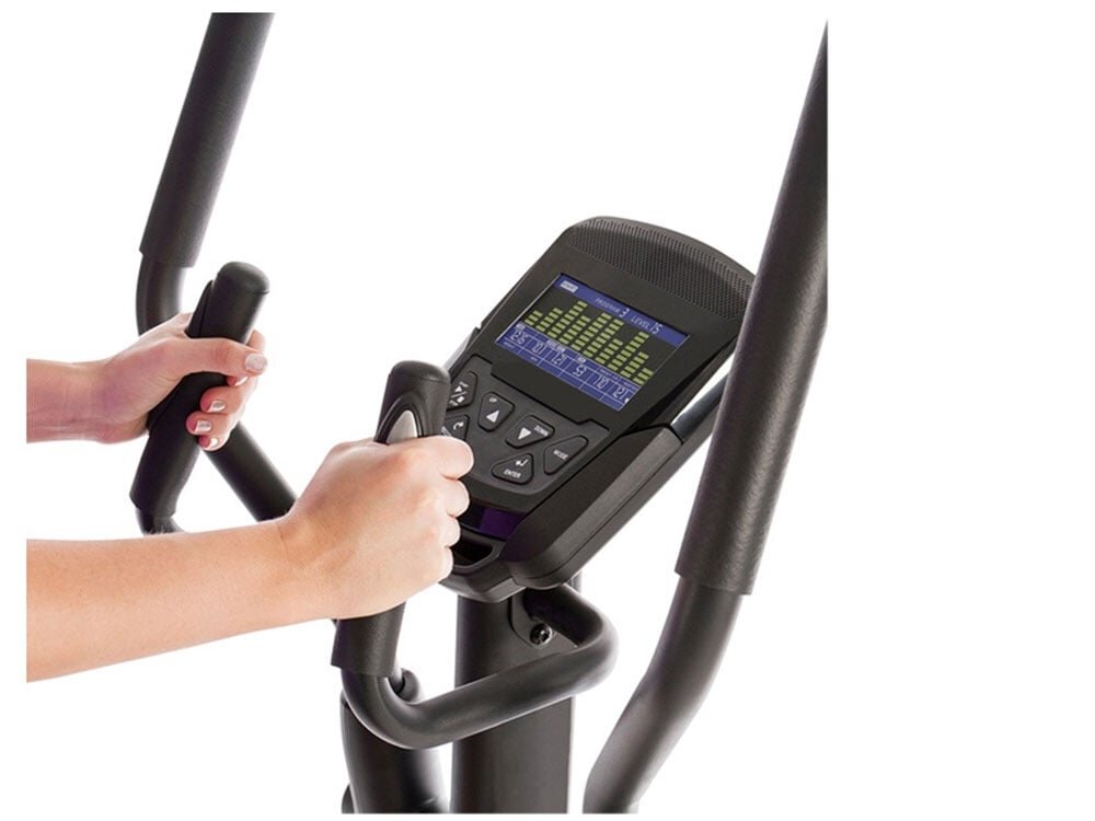 Tay cầm có tích hợp cảm biến nhịp tim