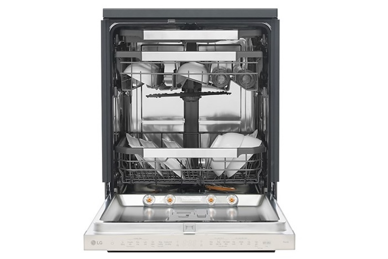 Máy rửa bát độc lập 14 bộ LG LDT14BGA3 sử dụng công nghệ rửa nước nóng