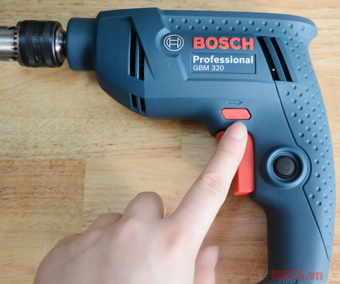 Máy khoan Bosch GBM 320